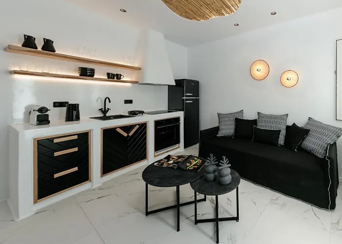 Black Concept Maisonette Naxos City