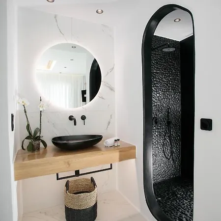 Black Concept Maisonette Vakantiehuis *