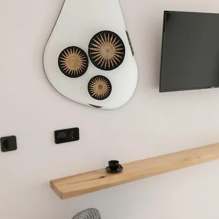 בית נופש Naxos Black Concept Maisonette *