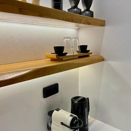 Black Concept Maisonette Casa de Férias