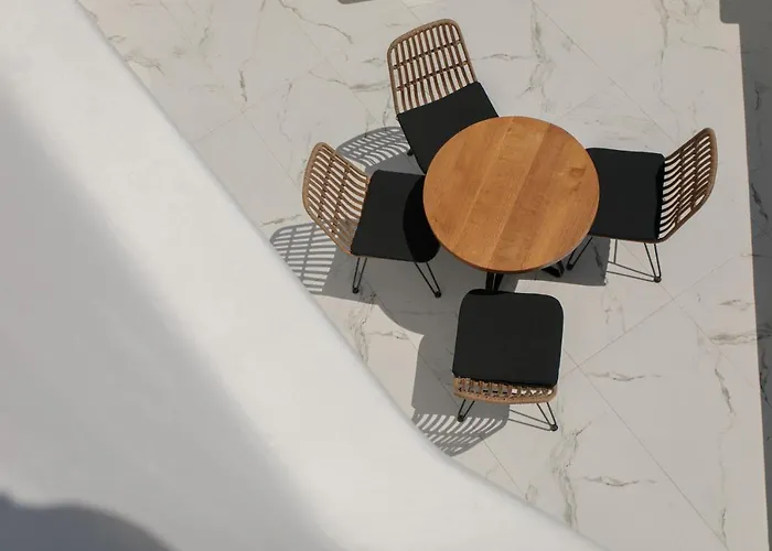 Black Concept Maisonette